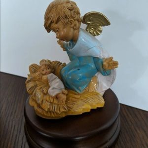 Fontanini Vintage Musical Baby Jesus with Angel